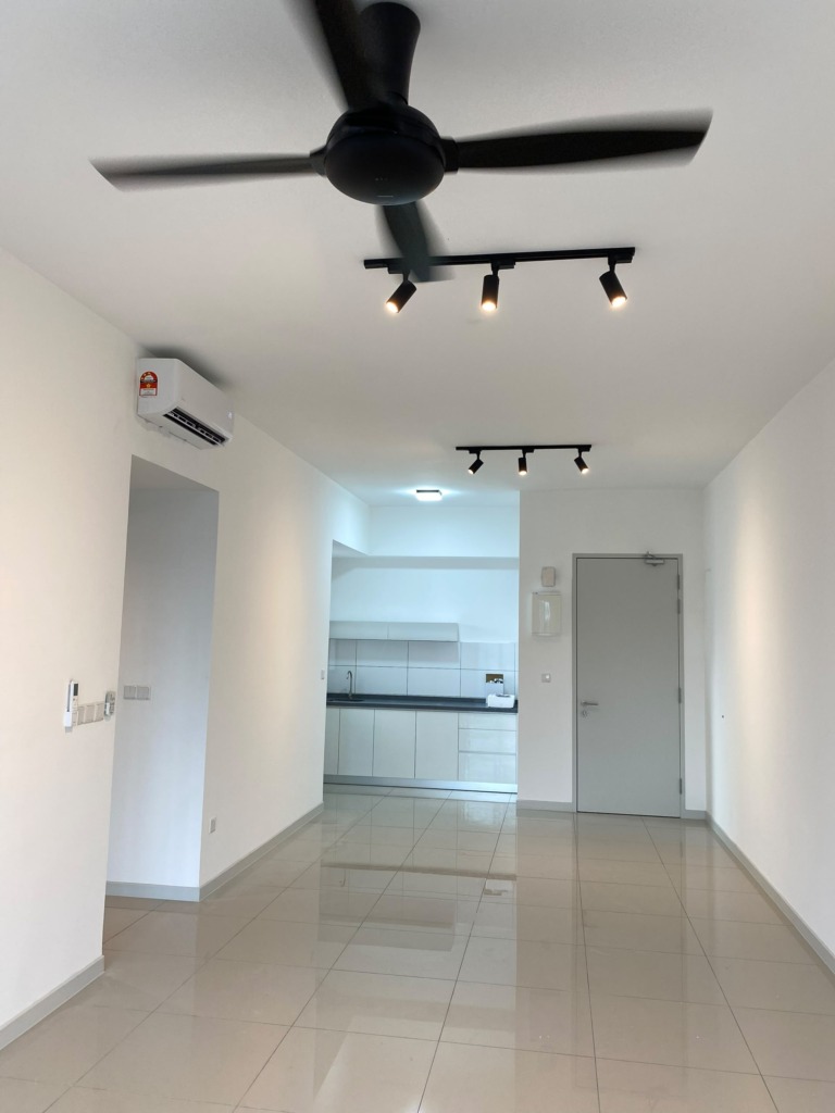 Savio Riana Dutamas ✅ 2 parking Balcony unit for sale
