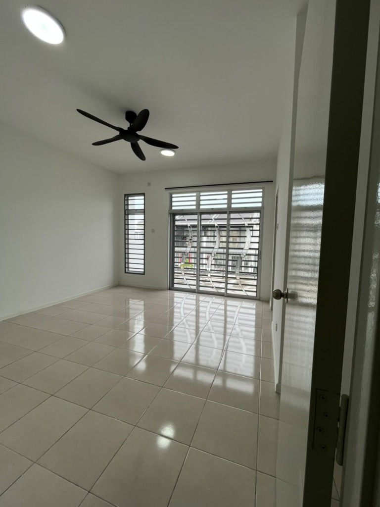 Double Storey Landed House for Rent in Bandar Mahkota, Banting