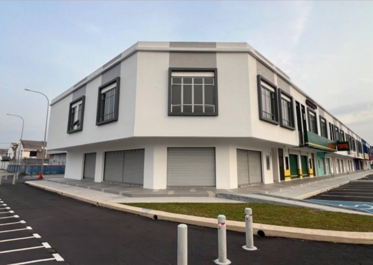 Prime Corner Shop for rent at Bandar Saujana Utama