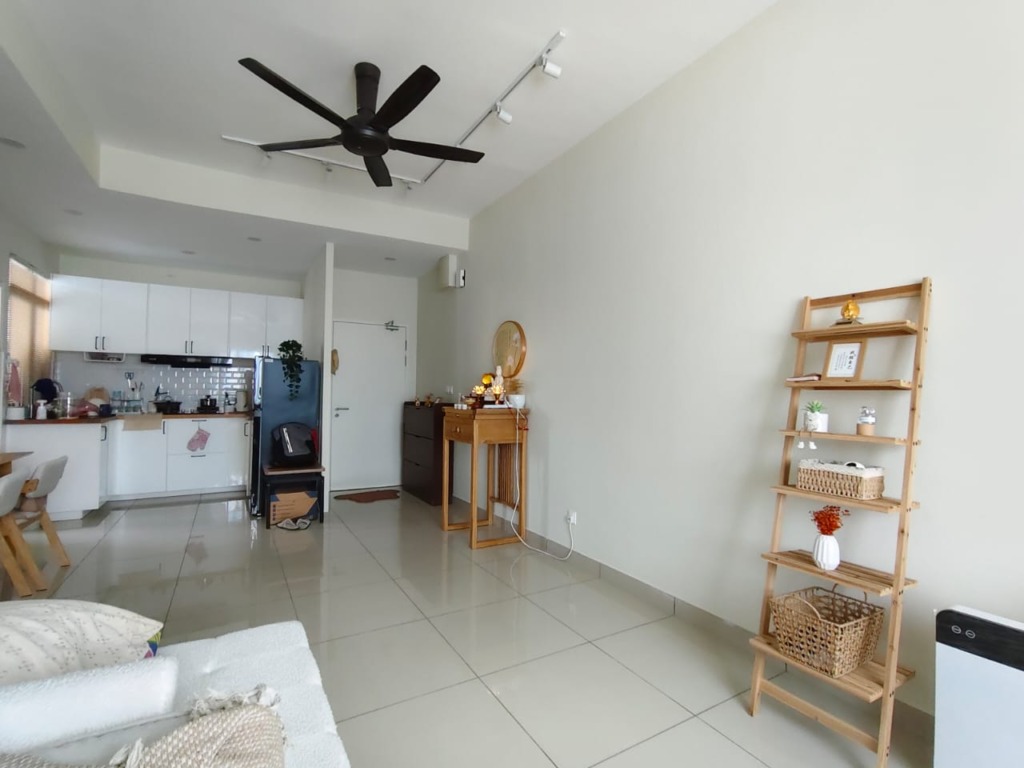 Nexus Residensi Kajang, 800 sqft 2 Bedrooms 2 Bathrooms For Sale RM360k – 2 bedroom apartment / condo / service residence, condominium for sale in Kajang , Taman Bukit, Selangor (photo 1 of 5)