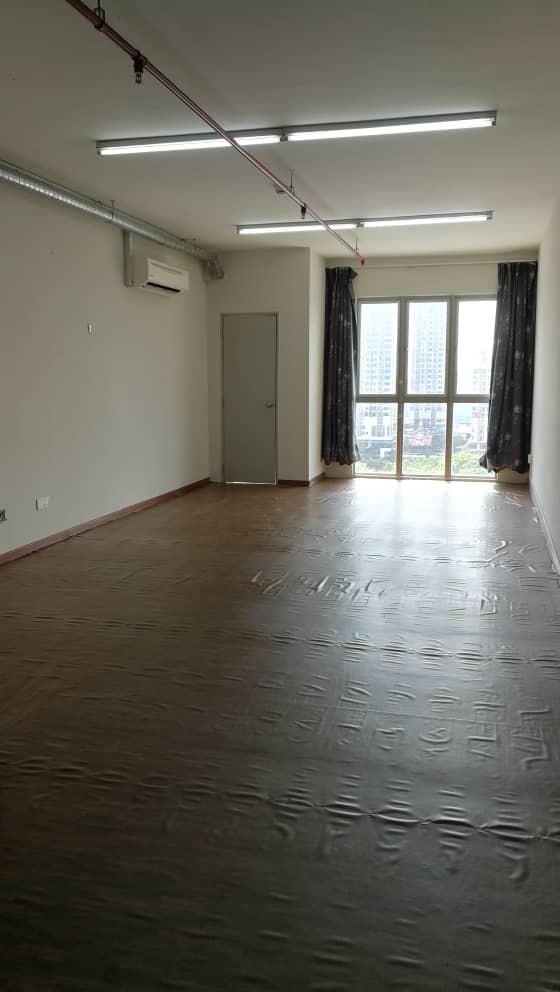 i-Sovo @ i-City Sek 7 Shah Alam for sale – 1 bedroom office for sale in Shah Alam, Selangor (photo 1 of 2)
